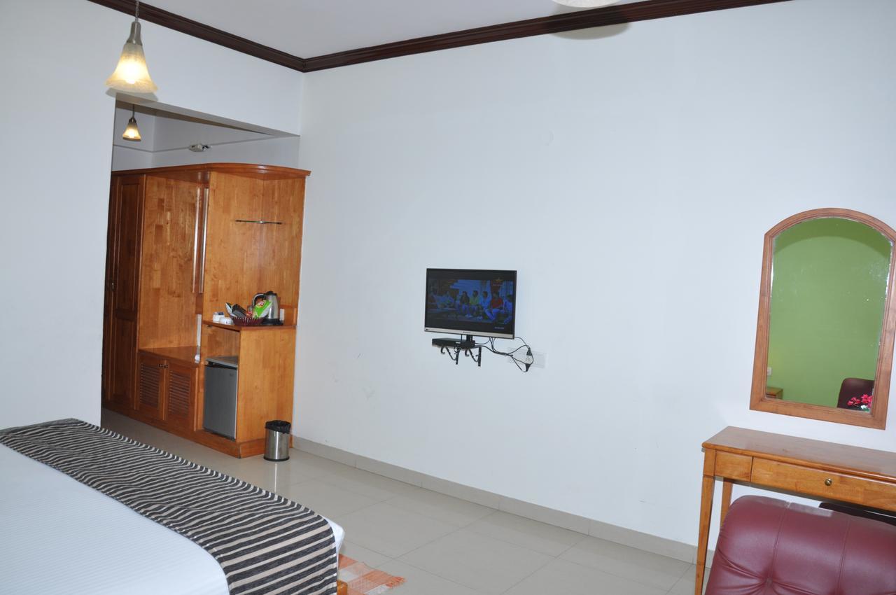 Dass Suites,Domlur Bangalore Bagian luar foto