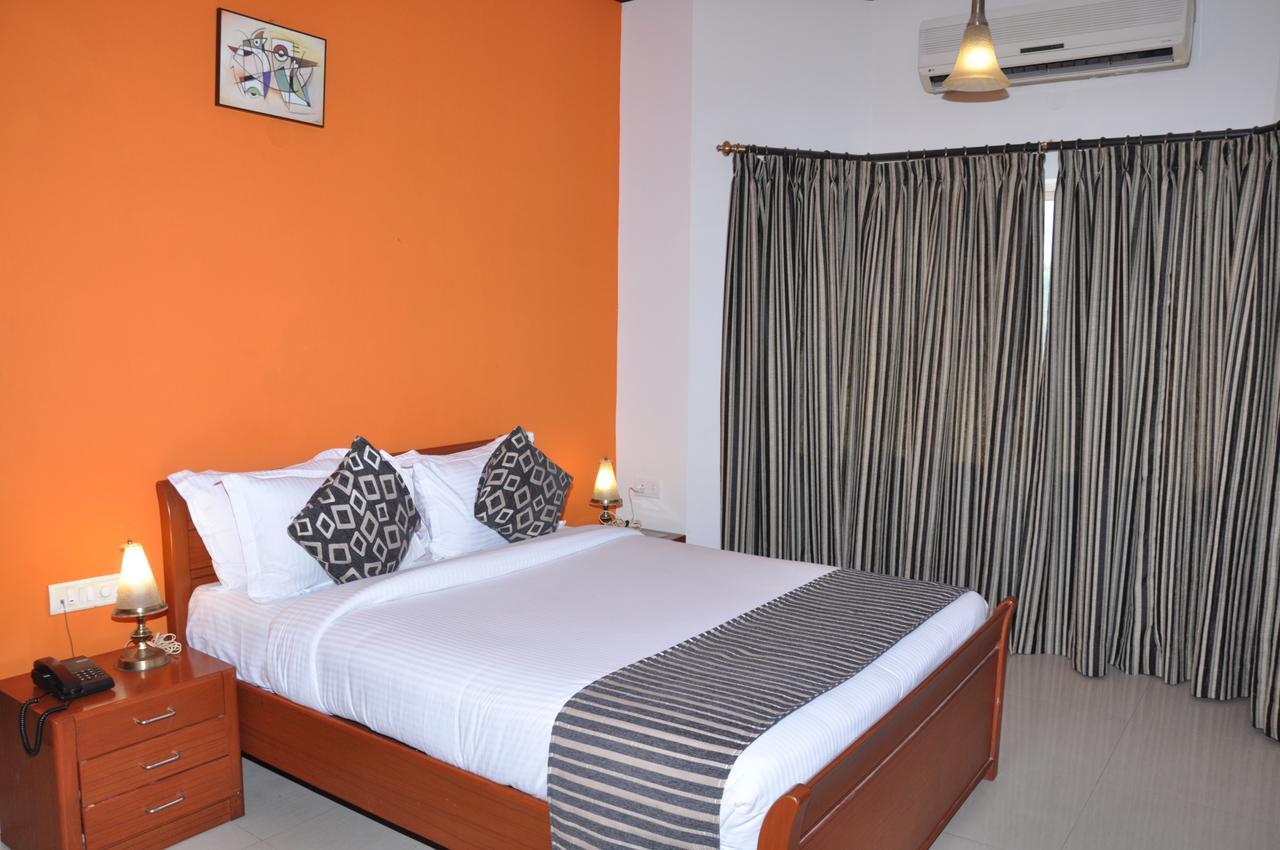 Dass Suites,Domlur Bangalore Bagian luar foto