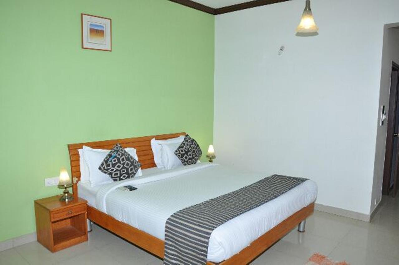 Dass Suites,Domlur Bangalore Bagian luar foto